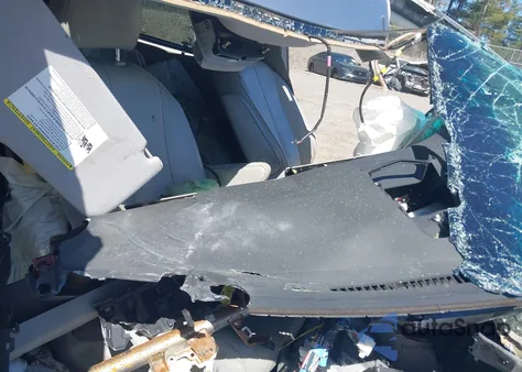 2011 Toyota Sienna Xle из США, поврежденный, VIN 5TDDK3DCXBS028227